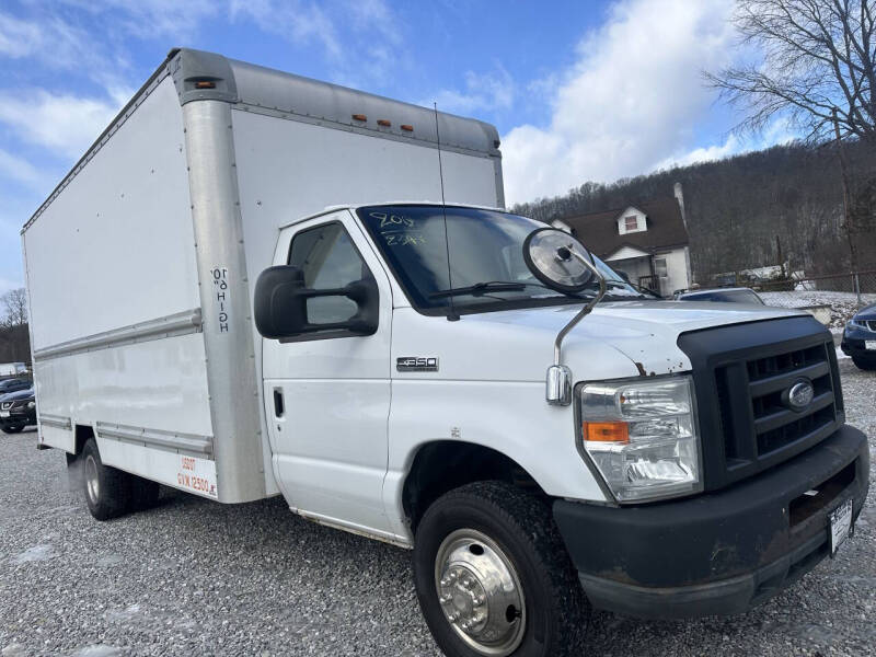 2012 Ford Econoline's photo