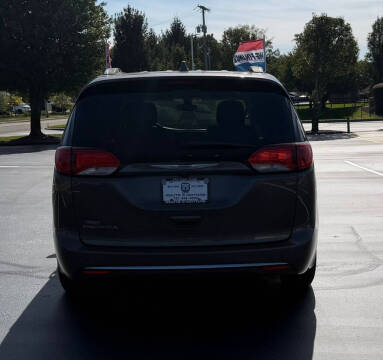 2018 Chrysler Pacifica Touring L