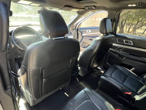 2018 Ford Explorer Sport
