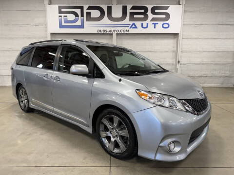 2013 Toyota Sienna SE 8-Passenger
