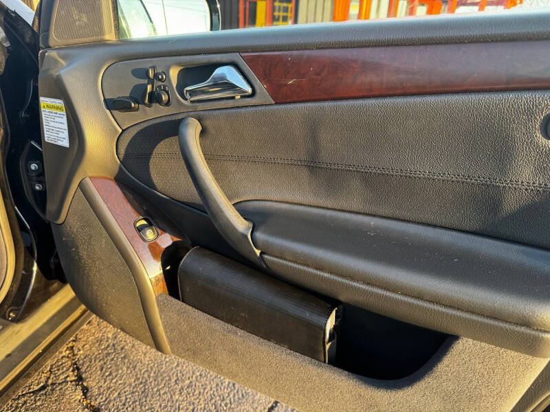 2001 Mercedes-Benz C-Class C 320