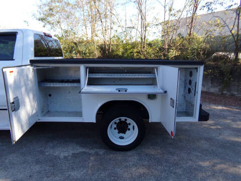 2019 International CV515