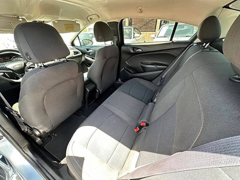 2017 Chevrolet Cruze LS Auto