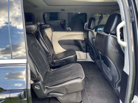 2022 Chrysler Pacifica Limited