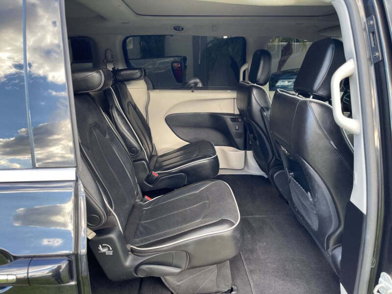 2022 Chrysler Pacifica Limited