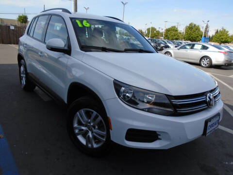 2016 Volkswagen Tiguan for sale at Choice Auto & Truck in Sacramento CA