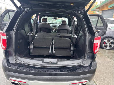 2017 Ford Explorer Platinum