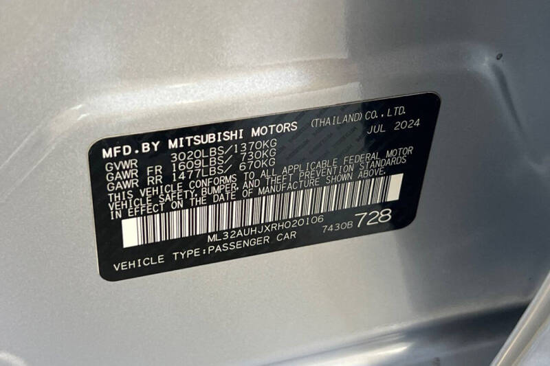 2024 Mitsubishi Mirage ES