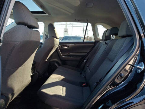 2022 Toyota RAV4 Hybrid XLE