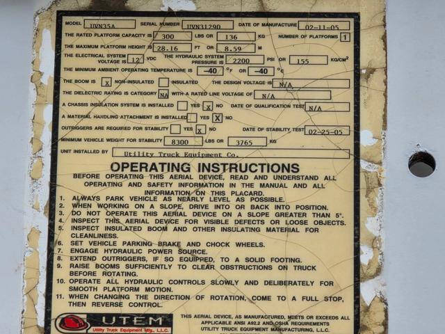 2005 Ford E-Series E-350 SD