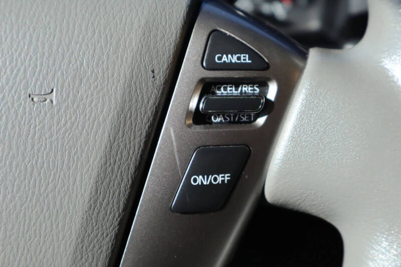 2016 Nissan NV