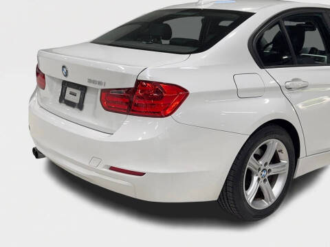 2013 BMW 3 Series 328i