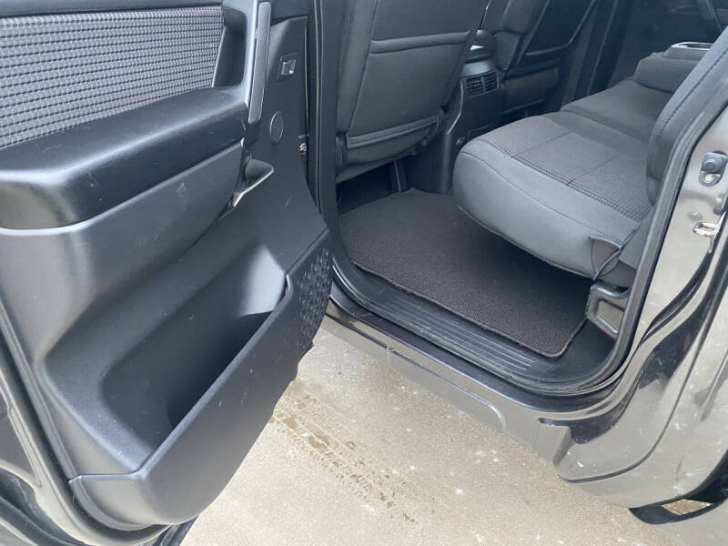 2010 Nissan Titan SE