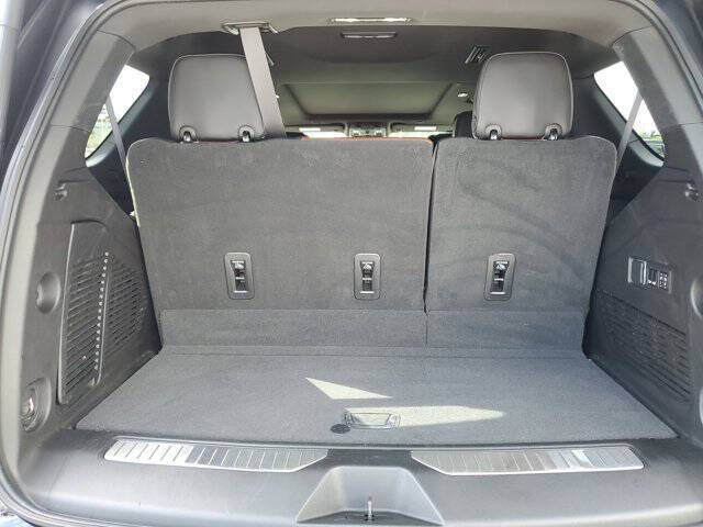 2023 GMC Yukon Denali Ultimate