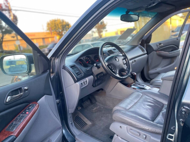 2004 Acura MDX