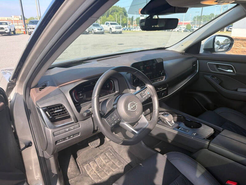 2023 Nissan Rogue Platinum