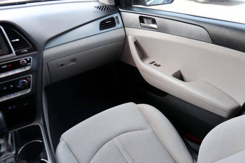 2019 Hyundai Sonata SE