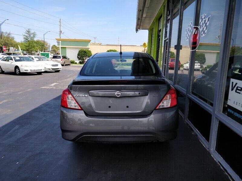2018 Nissan Versa