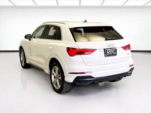 2022 Audi Q3 quattro S line Prem Plus 45 TFSI