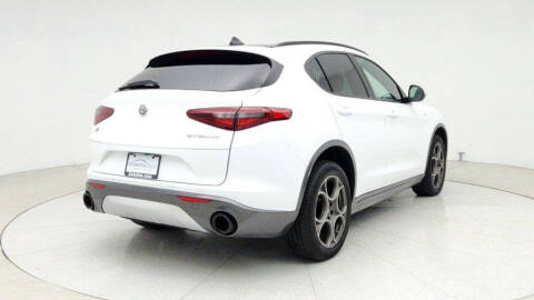2022 Alfa Romeo Stelvio