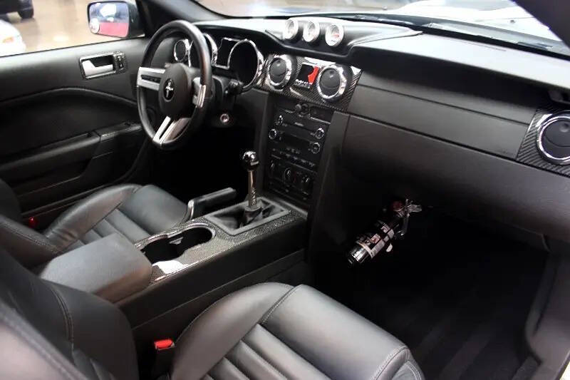 2008 Ford Mustang GT Deluxe