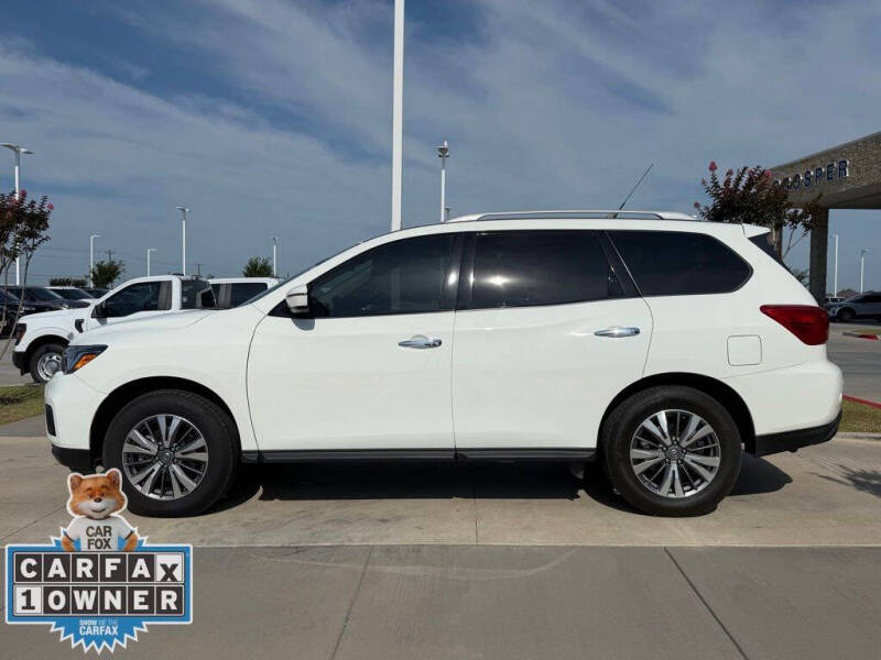 2020 Nissan Pathfinder S