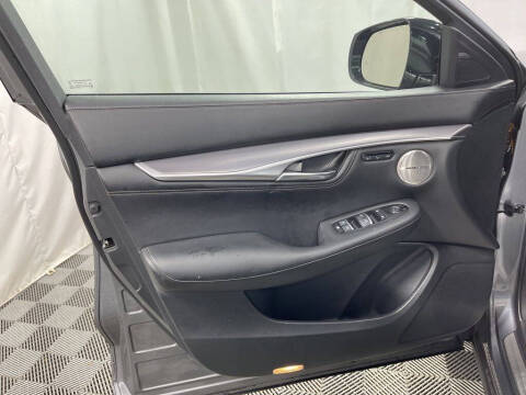 2022 Infiniti QX55 Essential