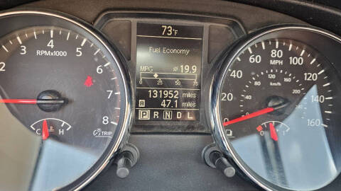 2011 Nissan Rogue S Krom