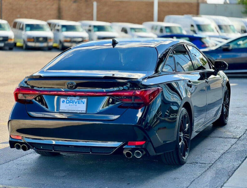 2021 Toyota Avalon XSE Nightshade