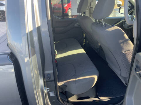 2019 Nissan Frontier SV