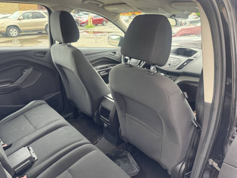 2014 Ford Escape S