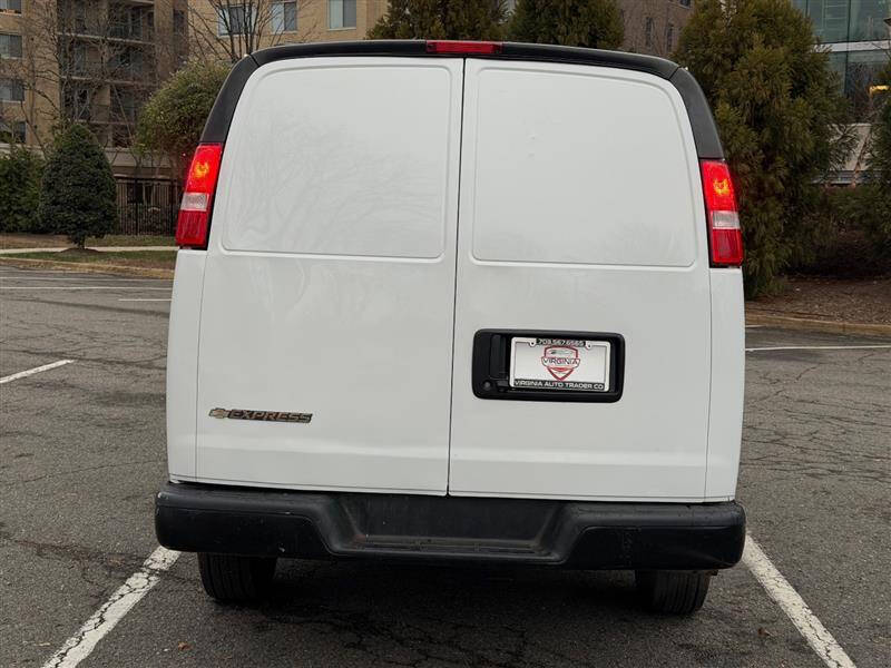 2021 Chevrolet Express 2500