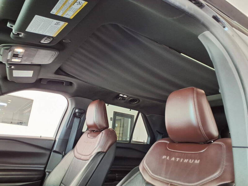 2020 Ford Explorer Platinum