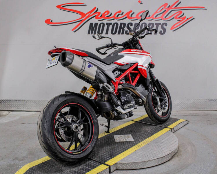 2015 Ducati Hypermotard