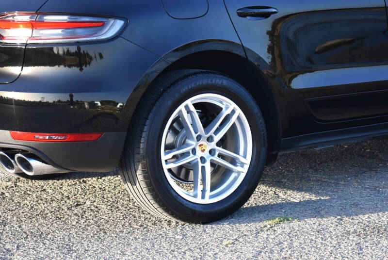 2021 Porsche Macan