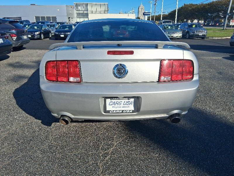 2008 Ford Mustang GT Deluxe