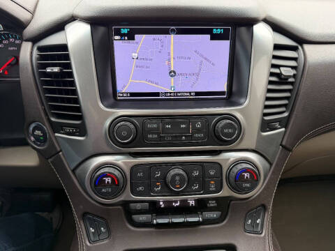 2017 Chevrolet Suburban LT