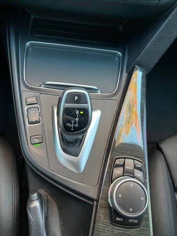 2017 BMW 3 Series 330i xDrive