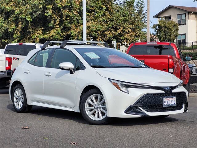 2023 Toyota Corolla Hatchback SE