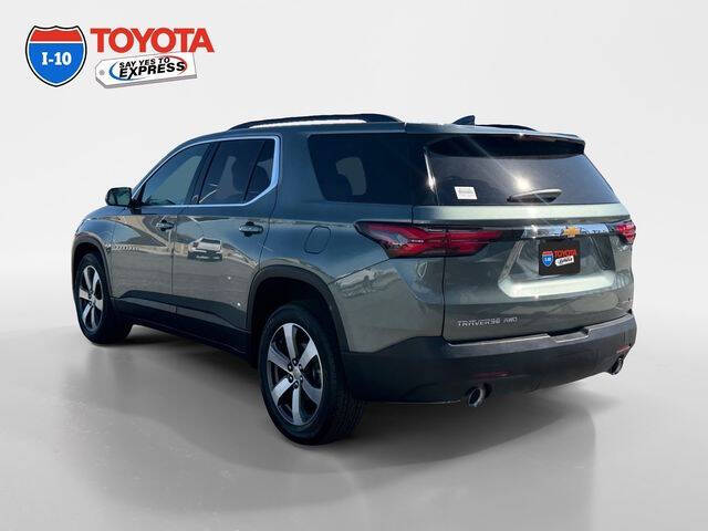 2023 Chevrolet Traverse LT Leather