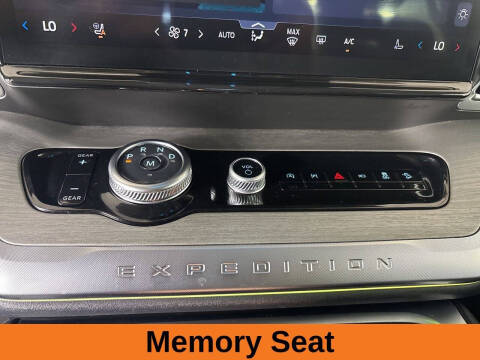 2025 Ford Expedition MAX Platinum