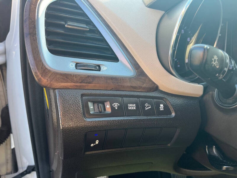 2018 Hyundai Santa Fe Sport 2.4L