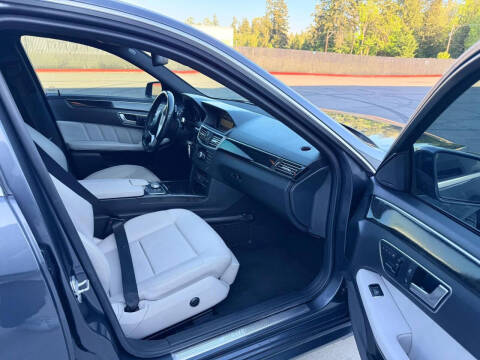 2012 Mercedes-Benz E-Class