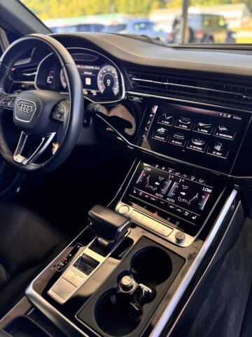 2019 Audi Q8 quattro Prestige 55 TFSI