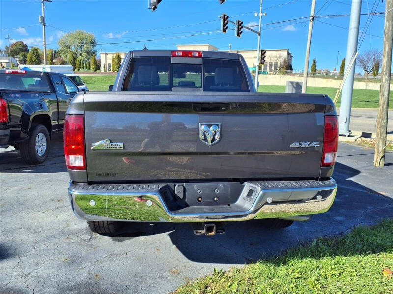 2016 RAM 1500 Big Horn