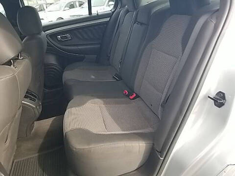 2018 Ford Taurus SEL