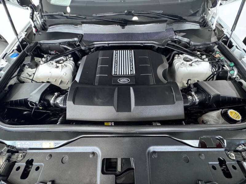 2020 Land Rover Discovery Landmark Edition