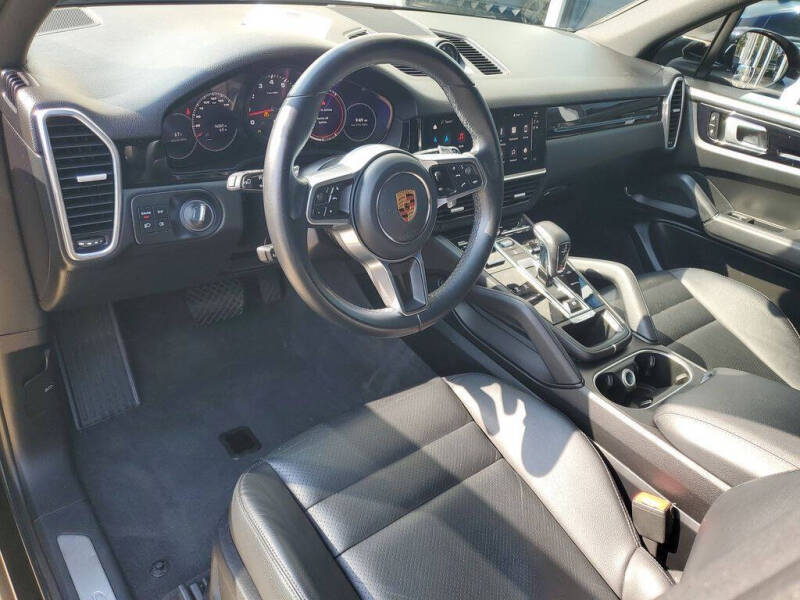 2022 Porsche Cayenne