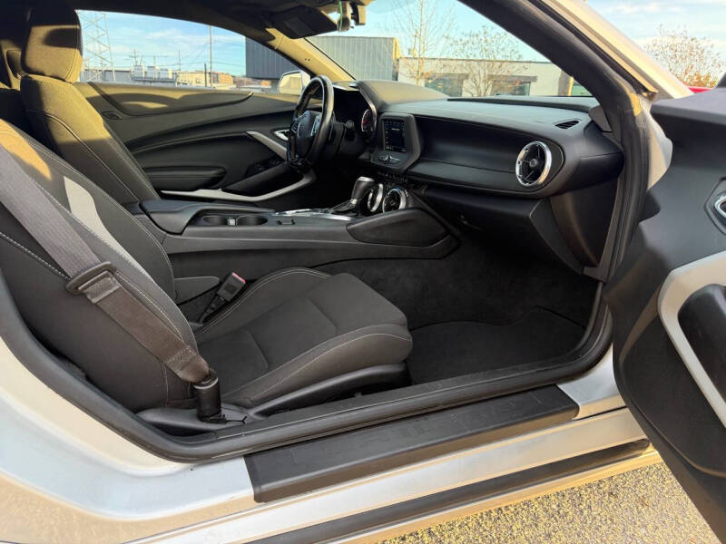 2019 Chevrolet Camaro LT