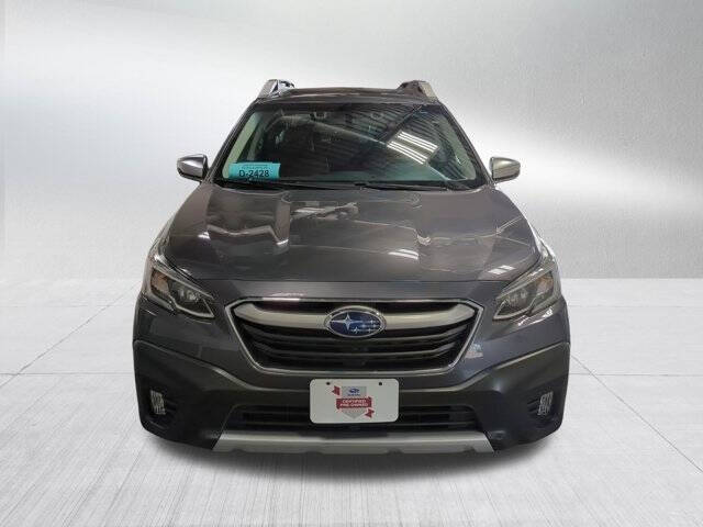 2022 Subaru Outback Touring XT